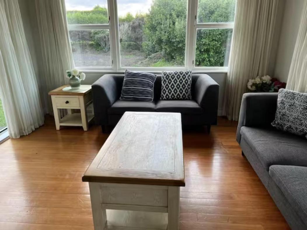 Besties West Auckland Holiday home